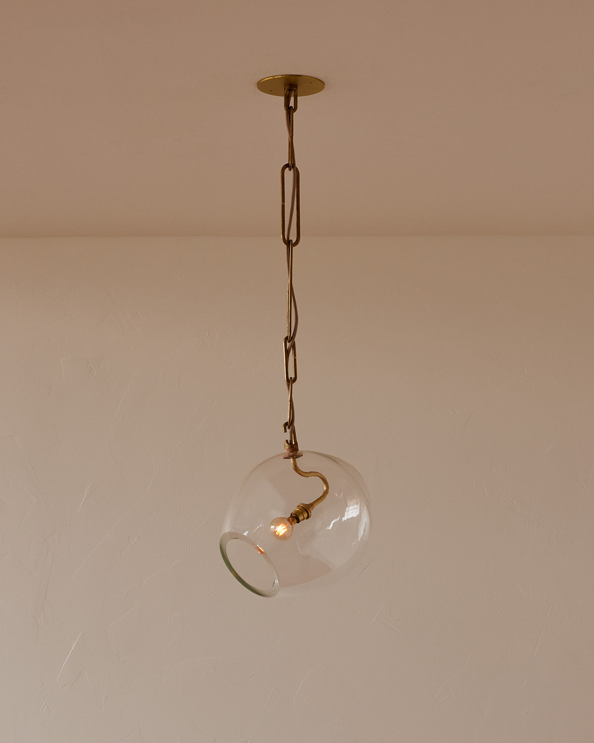 Robert True Ogden RTO Lighting - Large Lou Pendant - Clear Glass Globe - Tumbled Brass Hand Bent Chain#glass_clear-glass