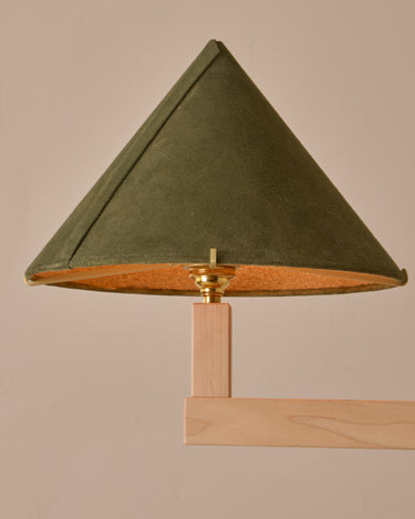 #wood-finish_clear-maple #shade-color_loden