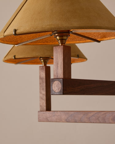 #wood-finish_walnut #shade-color_camel