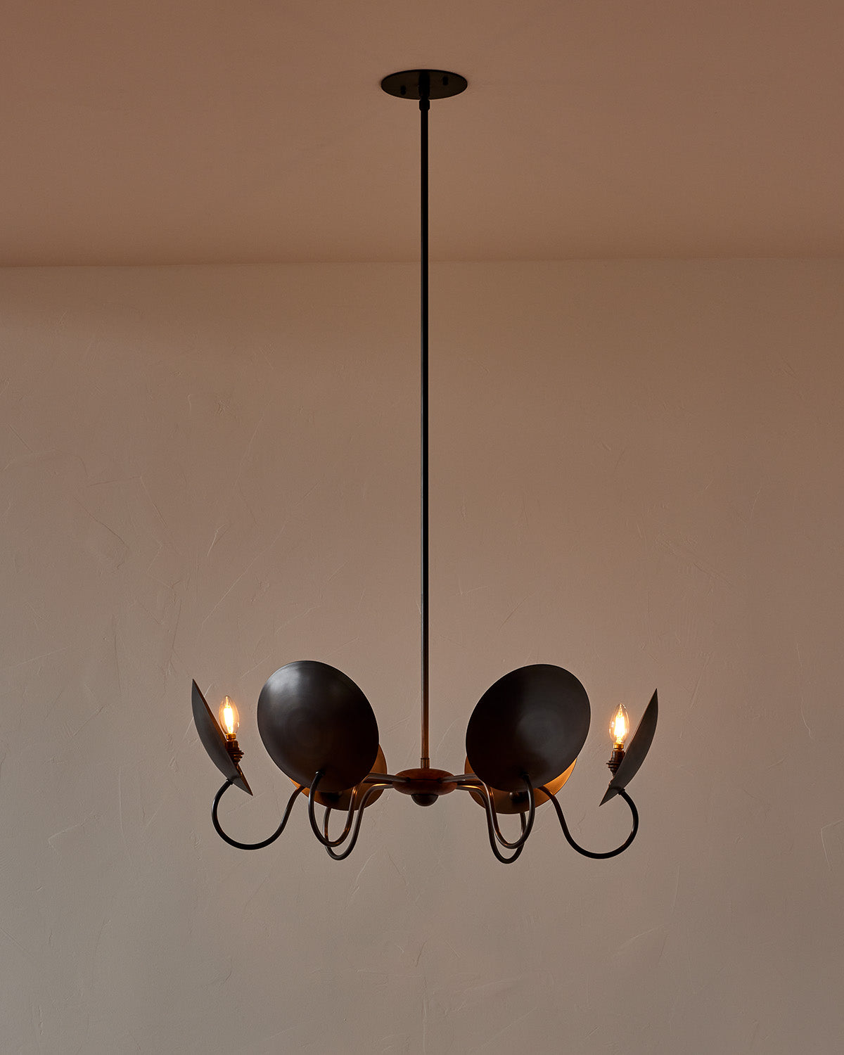 ARLO CHANDELIER