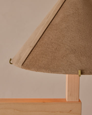 #wood-finish_clear-maple #shade-color_beige