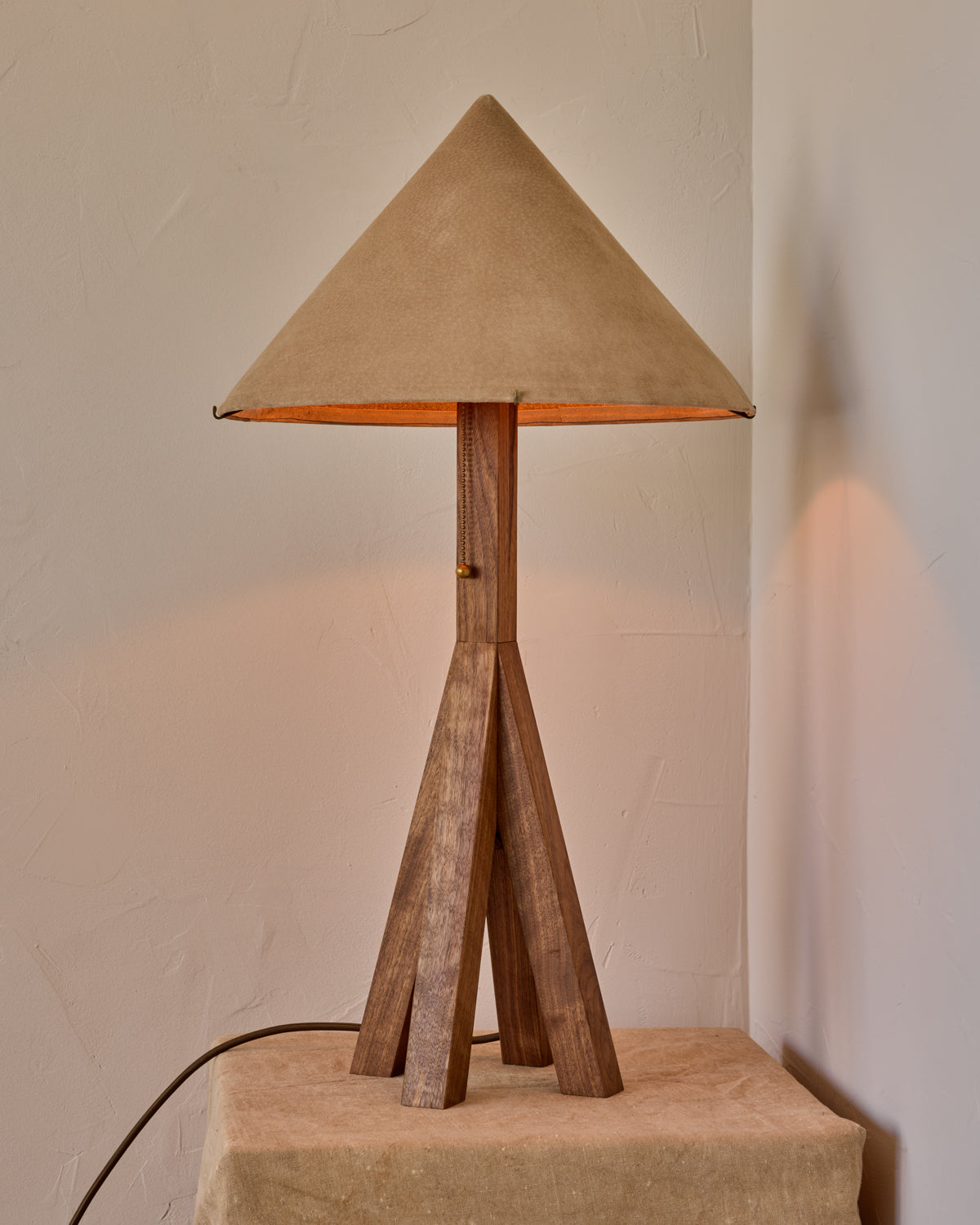 Robert True Ogden RTO Lighting Anouck Table Lamp  - Walnut#wood-finish_walnut