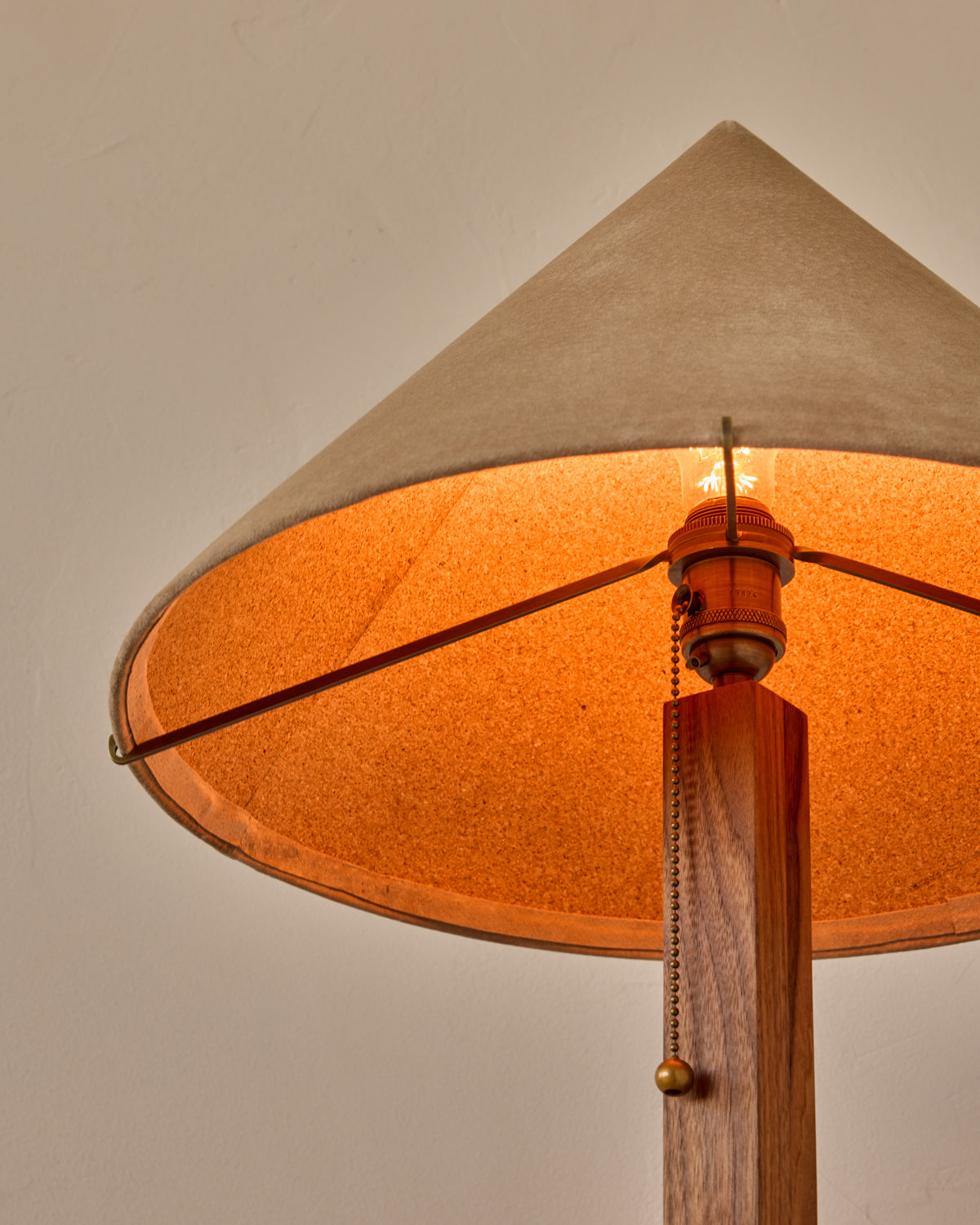 Robert True Ogden RTO Lighting Anouck Table Lamp  - Walnut#wood-finish_walnut
