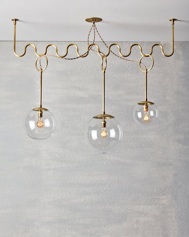 #Finish-+-Glass-Globe_Brushed Satin Brass - Clear Glass Globe